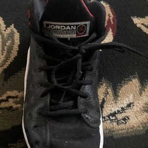 Cleaning out the closet, black Jordans… size 9 men’s